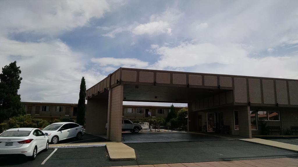 Lake Powell Canyon Inn Page Εξωτερικό φωτογραφία